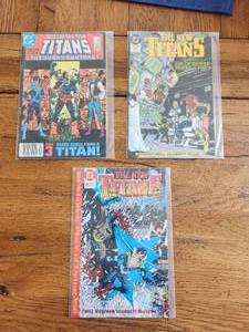 lot 47 image: Selection of vintage DC Comics - Tales of the Titans #44-1984 & The New Titans #59,61-1989
