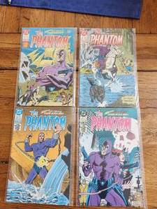 lot 81 image: Selection of vintage DC Comics - 1988 - The Phantom - #1,2,3,4