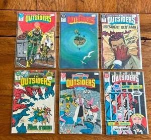 lot 133 image: Selection of vintage DC Comics - 1986-88 - The Outsiders - 11,12,13,14,27,28