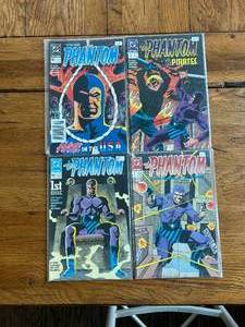lot 177 image: Selection of vintage DC Comics - 1989 - The Phantom - 1,2,3,4