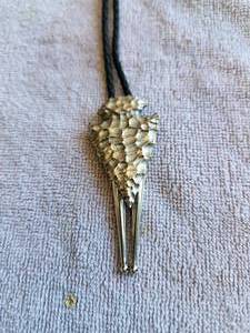 lot 38 image: Vintage handmade Native American Arrowhead Bolo tie