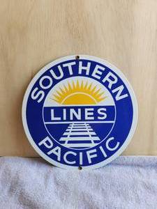 lot 70 image: Collectible Ande Rooney porcelain advertising sign - Southern Pacific Lines - railroad sign