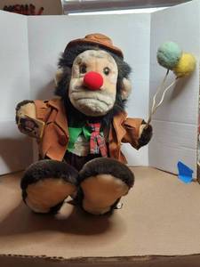 lot 126 image: Vintage Emmett Kelly Jr stuffed Clown Figurine - Weary Willie - Animal Clown -signed and dated - by Amani