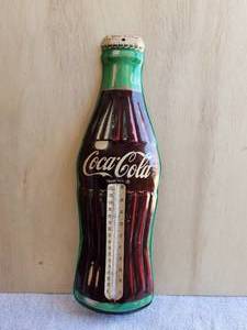 lot 130 image: Vintage collectible Coca Cola metal advertisement thermometer
