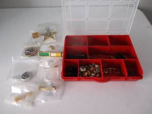 lot 19 image: Various Items, Badge, Military or Law Service Bar and Buttons.