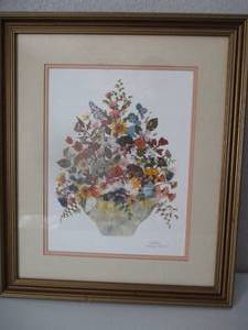 lot 31 image: Beautiful Framed Floral Art - Signed and Numbered - 14W x 16T