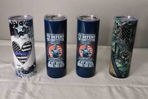 lot 61 image: New Stainless Tumblers wLids ( total of 4)