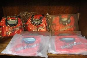 lot 126 image: 7 unused lunch bags