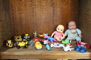 lot 160 image: Toy lot see pictures for details