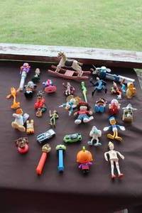 lot 34 image: collection of vintage fast-food kids meal plastic toy figures and more see pictures for details