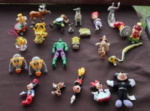 lot 36 image: collection of various vintage small toys