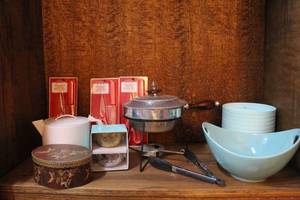 lot 193 image: Kitchen utensils and Dishware see pictures for details