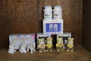 lot 196 image: Salt and pepper shakers and elephant trio