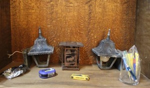 lot 229 image: Light fixtures and more see pictures