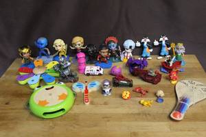 lot 50 image: toys see pictures for details