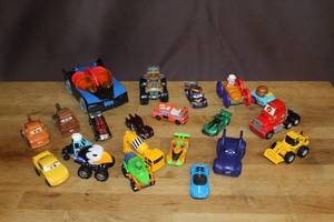 lot 51 image: toys see pictures for details
