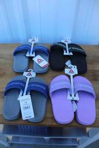 lot 86 image: Reebok kids sandals