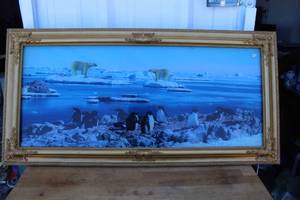 lot 88 image: vintage-style electric motion wall hanging featuring a scenic picture