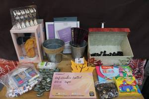 lot 258 image: Craft lot see pictures for details