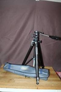 lot 264 image: A Mark-V branded tripod with its carrying case.