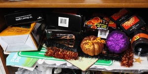 lot 272 image: Halloween items see pictures