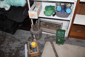 lot 291 image: Tools get all tools in picture (shelf not included)