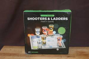 lot 293 image: Shooters & Ladders drinking board game