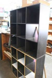 lot 297 image: Club shelf a little wobbly I have it screwed to a shelf and it  stabilizes it