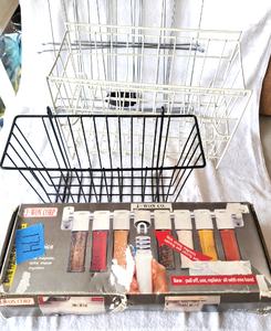 lot 174 image: Magnetic spice shaker rack and other storage racks