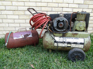 lot 35 image: Sear 12 hp 7.5 gallon tank air compressor (Yes it works), plus auxiliary air tank