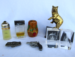 lot 6 image: Mexican nesting doll, brass bear figure, glass laser etched blocks and more