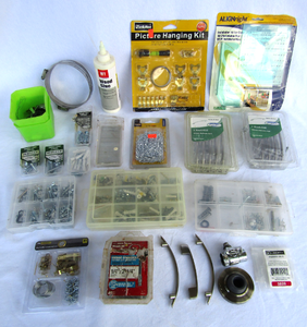 lot 13 image: Assorted home hardware as shown