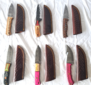 lot 64 image: NEW genuine Damascus steel blade knives with leather sheaths (Bid is times the quantity)