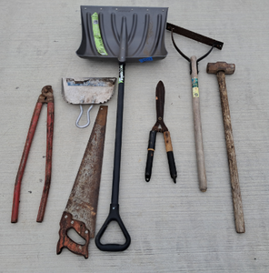 lot 150 image: Assorted yard tools as shown
