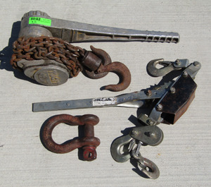 lot 67 image: Tugit 12 ton crane hoist, cable pull come along, U-connector