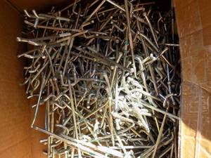 lot 90 image: Peg board hooks