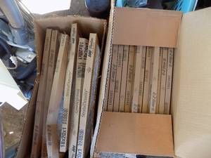 lot 98 image: Air filters 1x20x1 1 box of 7 and 1 box of 12 NIB