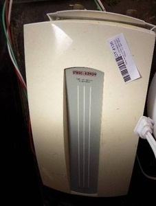 lot 136 image: Stebeltron hot water heater