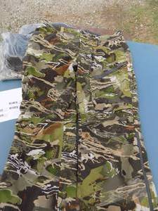 lot 171 image: Under armor water repellent camo pants  large NEW