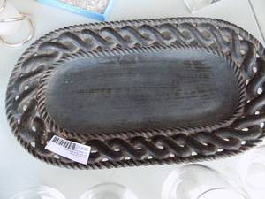 lot 199 image: Black oval  ceramic platter and 4 witch glasses