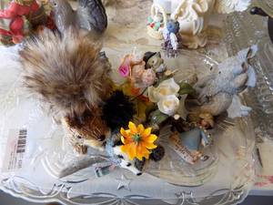 lot 245 image: SQUIRREL, BEAR,  && MISC DCOR
