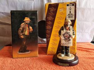 lot 80 image: Lot of 2 Vintage Collectible Emmett Kelly Jr. Figurine - with box - (K11)