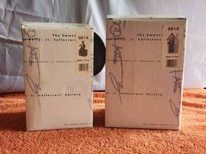 lot 88 image: Lot of 2 Vintage Collectible Emmett Kelly Jr. Figurine - with box - (O15)