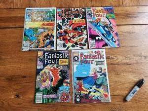 lot 71 image: Vintage lot of 5 - Marvel Comics - Fantastic Four - vintage selection