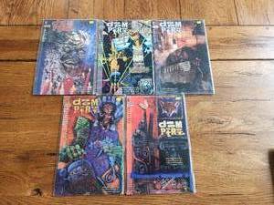 lot 81 image: Vintage lot of 5 - DC Comics - Doom Patrol - vintage selection - #65-69