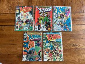 lot 121 image: Vintage lot of 5 - Marvel Comics - X-Men & X-Men Annual