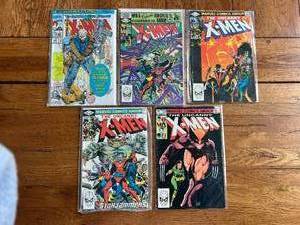 lot 151 image: Vintage lot of 5 - Marvel Comics - X-Men & The Uncanny X-Men