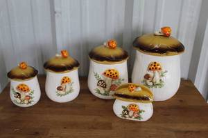 lot 5 image: 1978 Sears Roebuck & Co. Merry Mushroom canister set with matching napkin holder