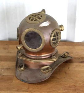lot 41 image: decorative reproduction of a vintage US Navy Mark V copper and brass diving helmet, often used as desk dcor.
