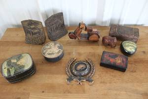 lot 59 image: antique bookendswood motorcycle and elephantdecorative emblem for a Razorback Club Wild Hog and collection of trinket boxes